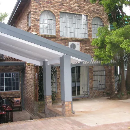 Kruger'S Guest House White River Exterior photo