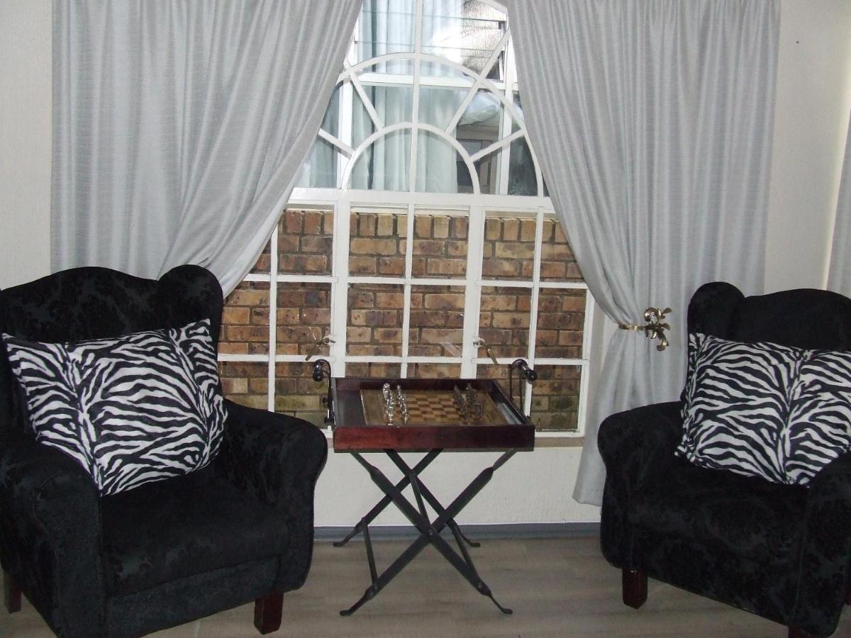 Guest house Kruger's *